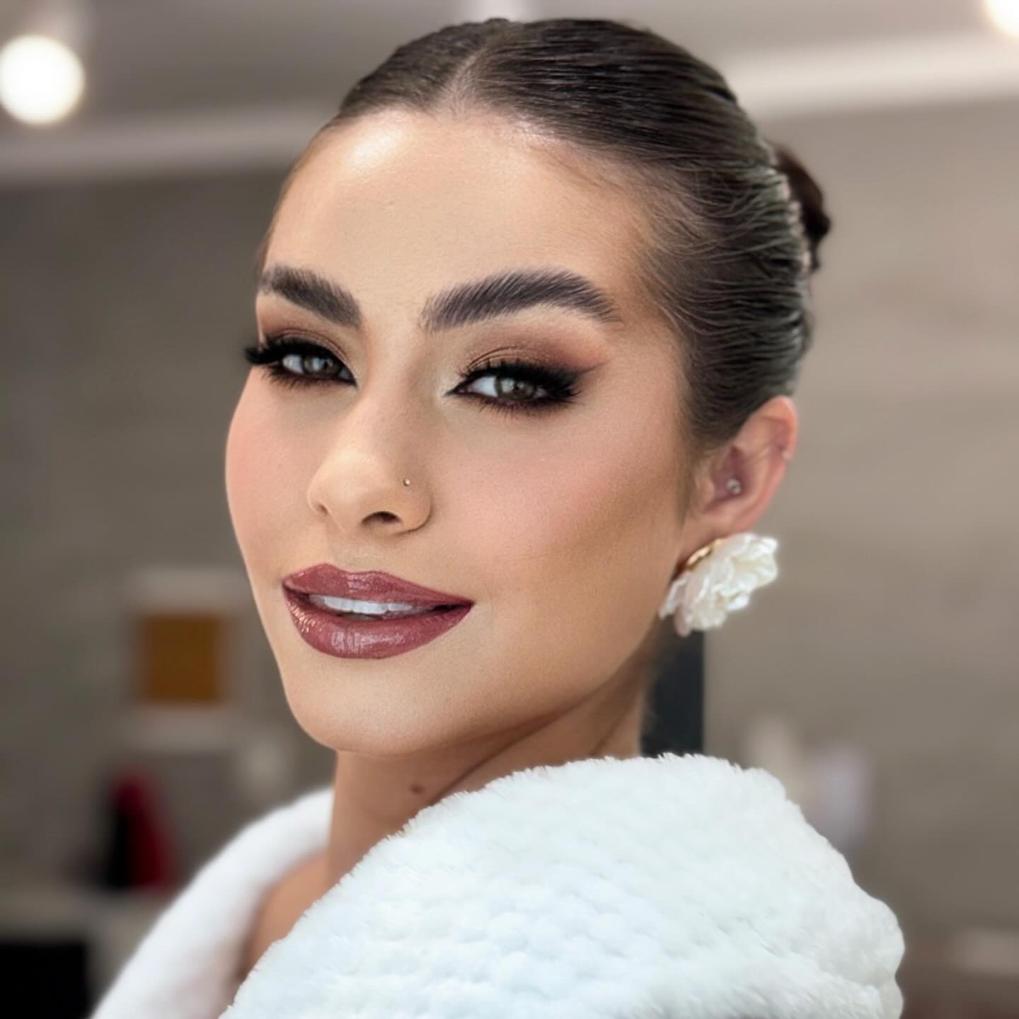 Nossas maquiagens · Studio A — salão de beleza em Jardim Vergueiro, Sorocaba - SP